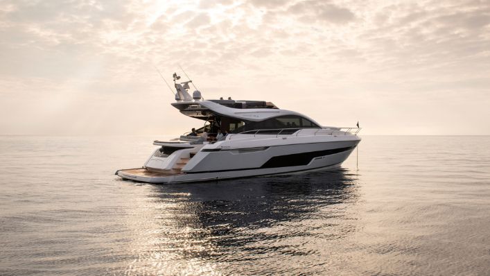 Fairline Phantom 65