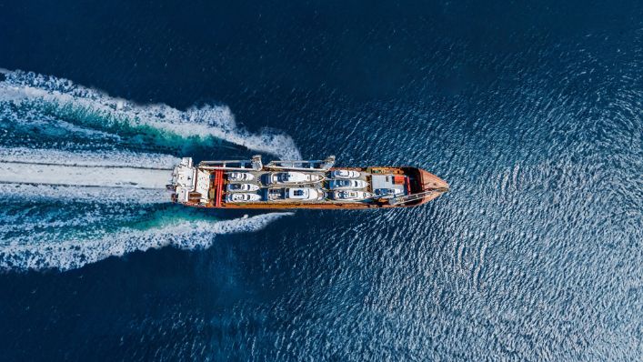 sevenstar yacht transport