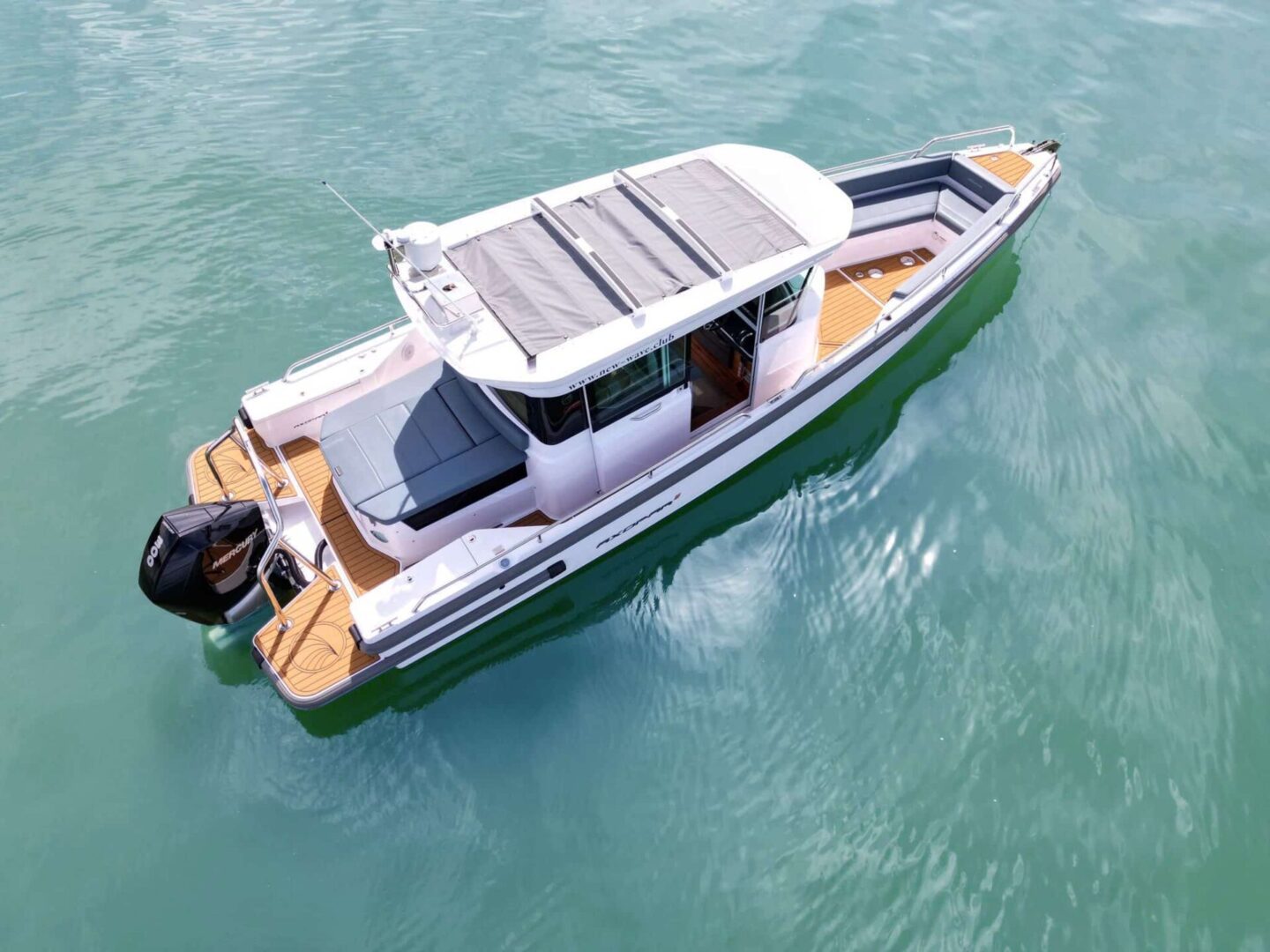 Aquadeck at the British Motor Yacht Show